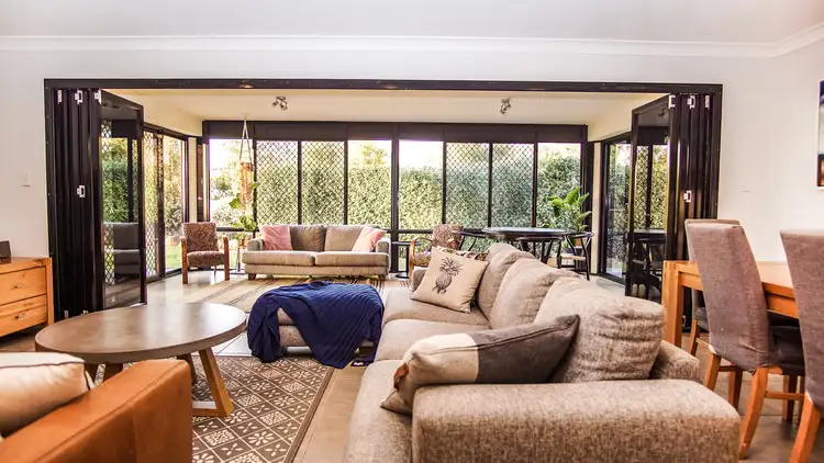 Fifth view of Homely house listing, 10 Jenna Court, Highfields QLD 4352