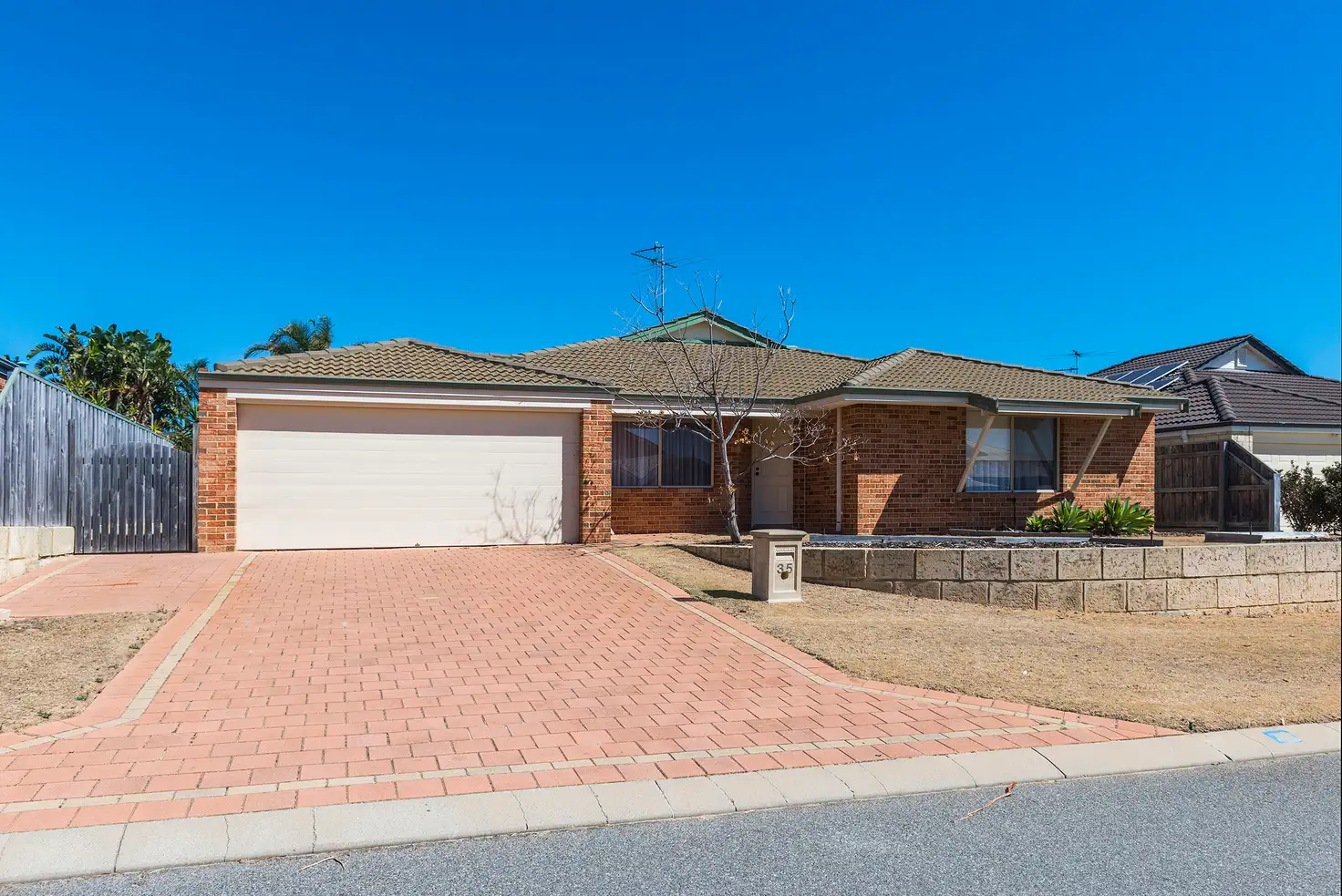 Main view of Homely house listing, 35 Bookleaf Loop, Halls Head WA 6210