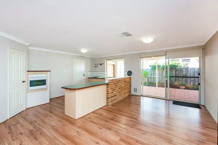 Fifth view of Homely house listing, 35 Bookleaf Loop, Halls Head WA 6210