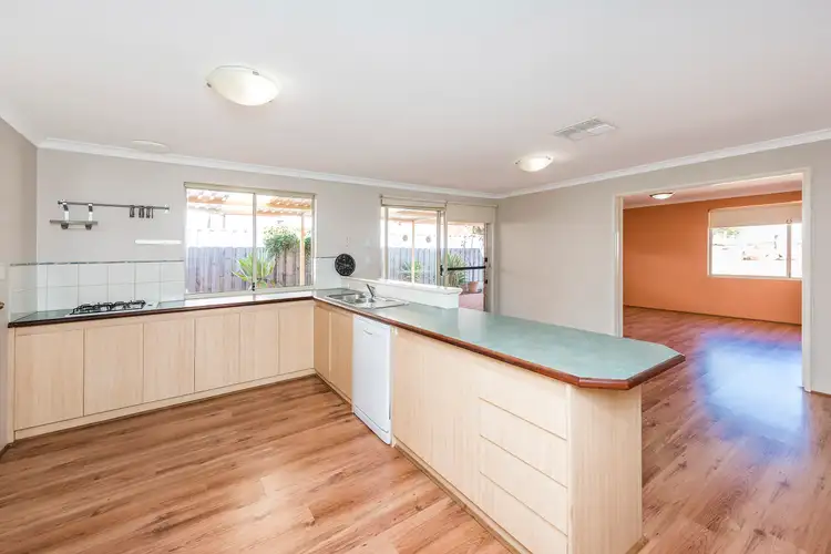Sixth view of Homely house listing, 35 Bookleaf Loop, Halls Head WA 6210
