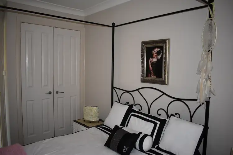 Fourth view of Homely semi-detached listing, 76b Close Street, Parkes NSW 2870
