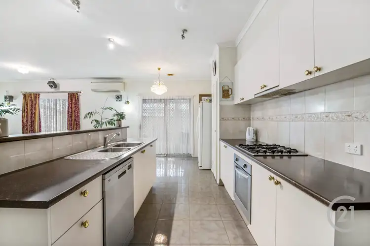 Sixth view of Homely house listing, 5 Viola Avenue, Pakenham VIC 3810