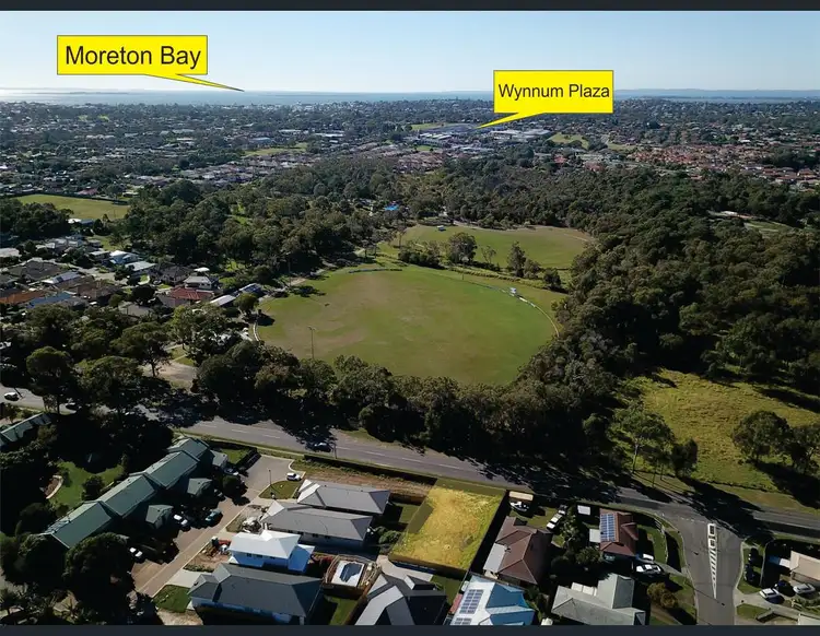 15 Wells Place, Wynnum West QLD 4178