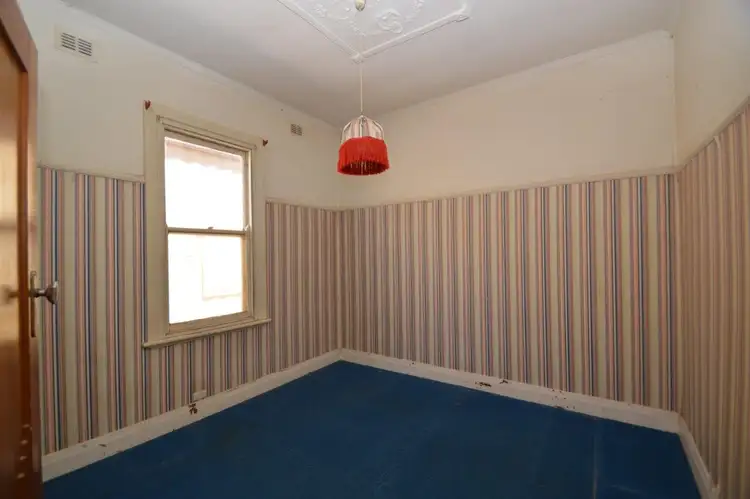 Fifth view of Homely house listing, 275 Oxide Street, Broken Hill NSW 2880