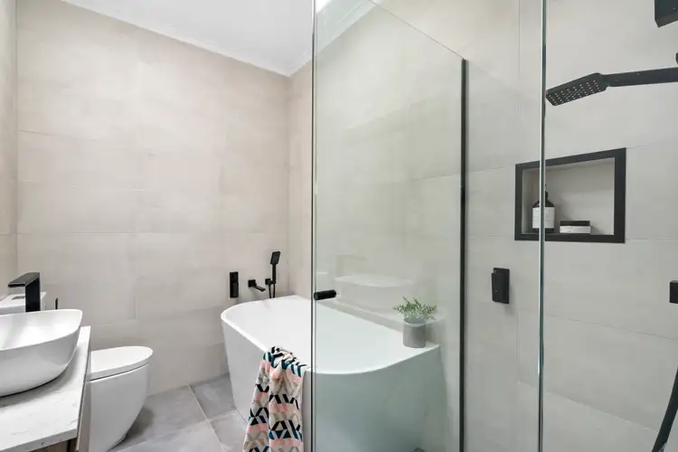 Fifth view of Homely house listing, 32 Almurta Road, Bentleigh East VIC 3165