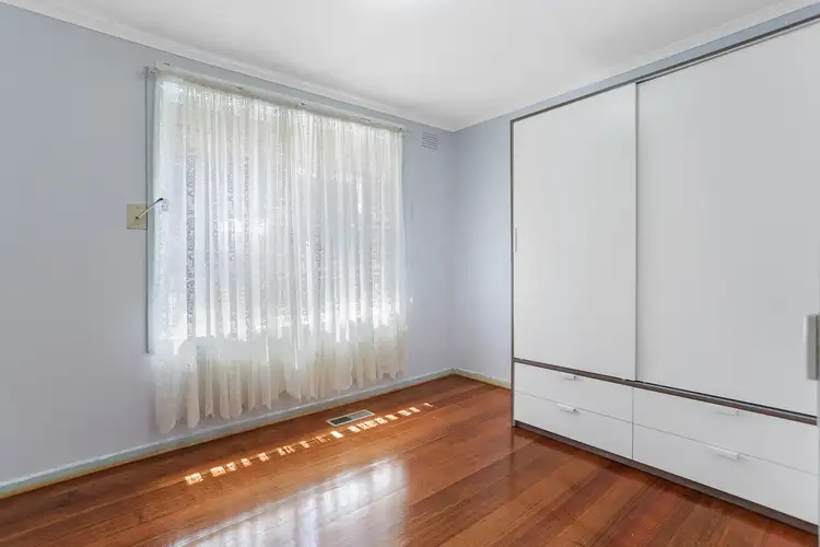 Fifth view of Homely house listing, 1 Reumah Crt, Noble Park VIC 3174