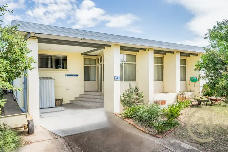 4 Osborne Avenue, Bathurst NSW 2795
