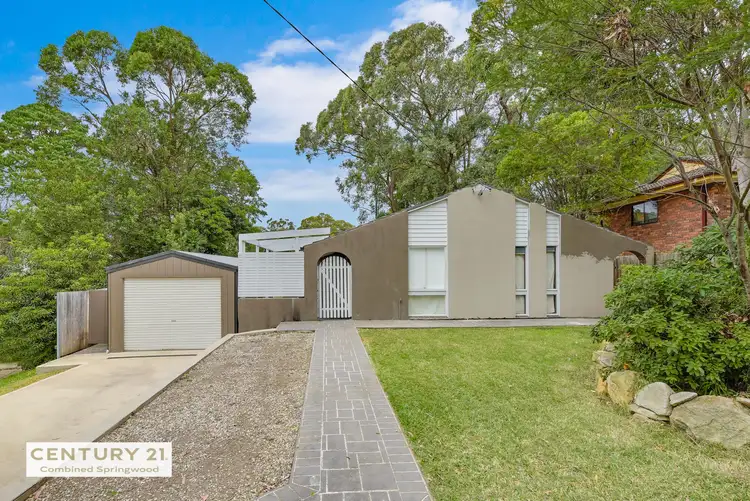 15 Turnbull St, Winmalee NSW 2777