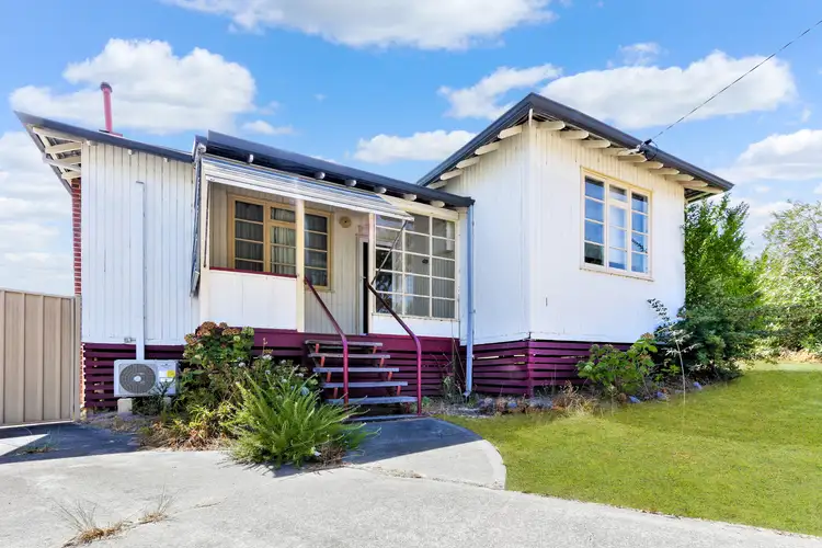 Second view of Homely house listing, 5 Benwell Place, Collie WA 6225