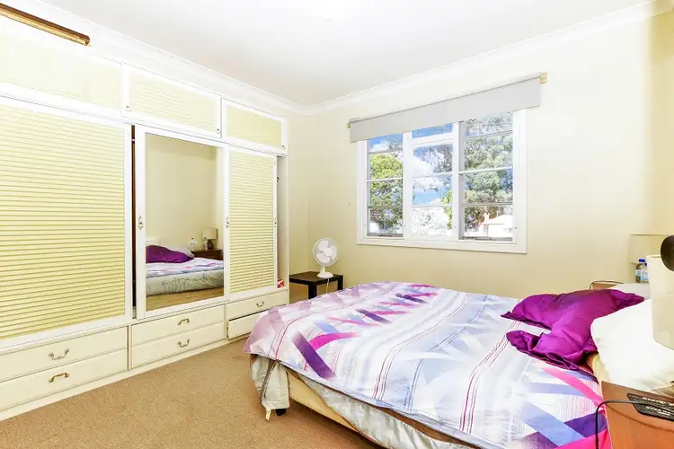 Sixth view of Homely house listing, 5 Benwell Place, Collie WA 6225