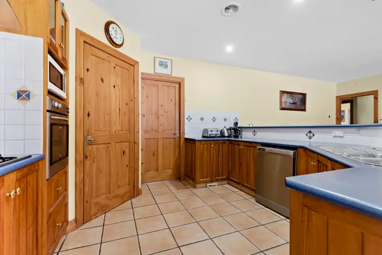 Fifth view of Homely house listing, 15 Pambula Court, Echuca VIC 3564