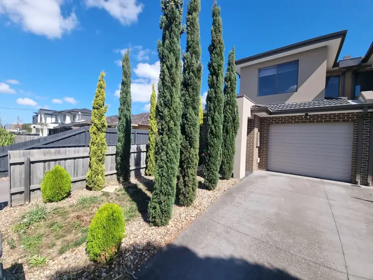2/3 Wordsworth Avenue