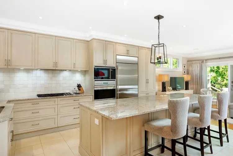 49 Toulon Avenue, Wentworth Falls NSW 2782