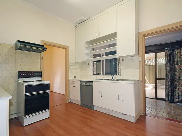 Fifth view of Homely house listing, 2 Blairgowrie Avenue, Edwardstown SA 5039