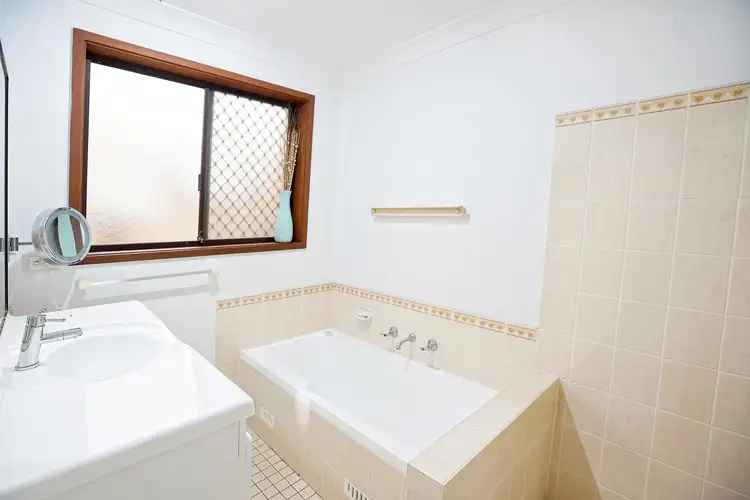 Fourth view of Homely house listing, 4 Dangin Close, Bonnyrigg NSW 2177