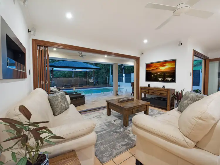 Second view of Homely house listing, 35 Kirsty Drive, Tanawha QLD 4556