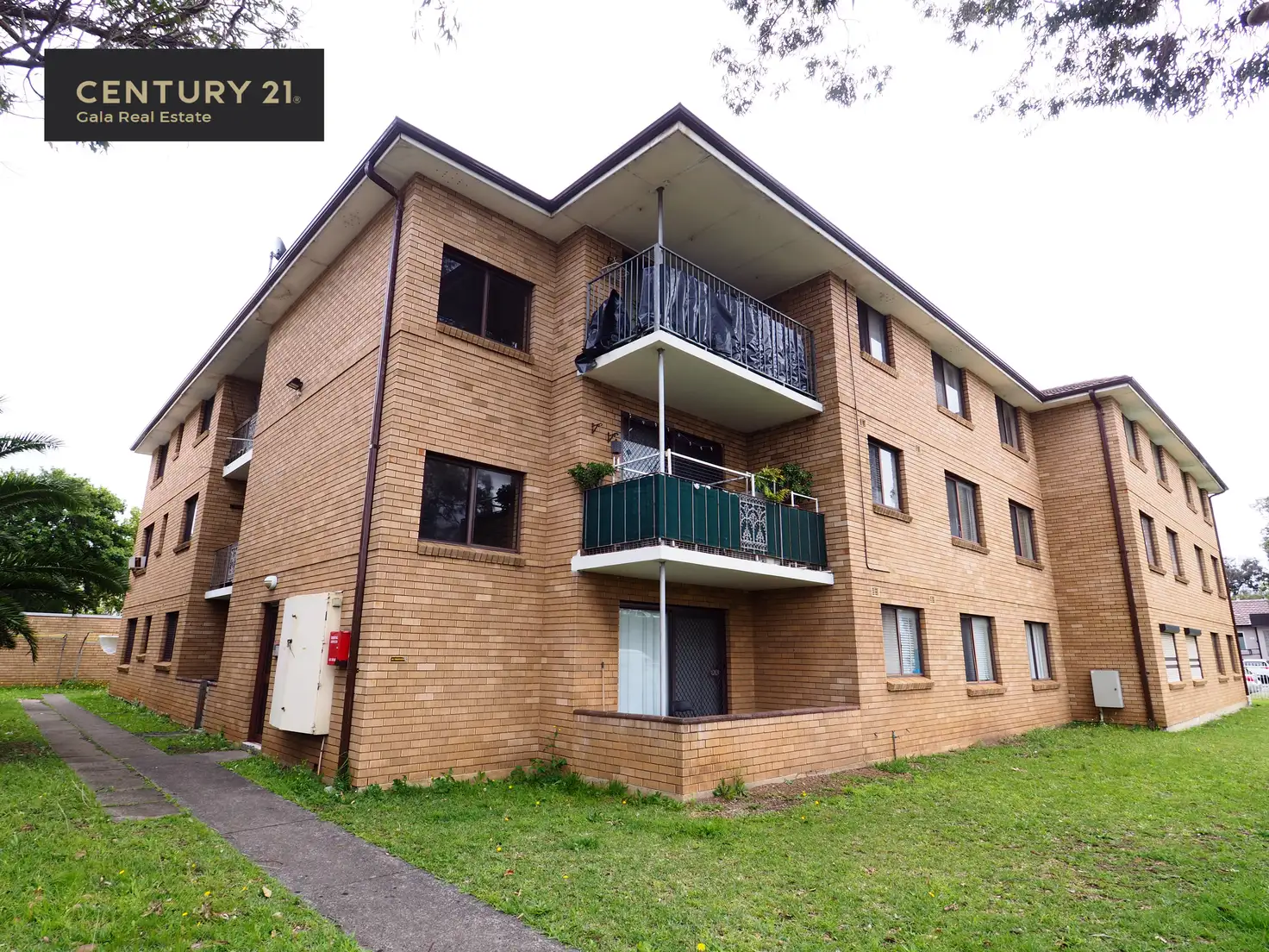 Main view of Homely unit listing, 17/2 Pevensey Street, Canley Vale NSW 2166