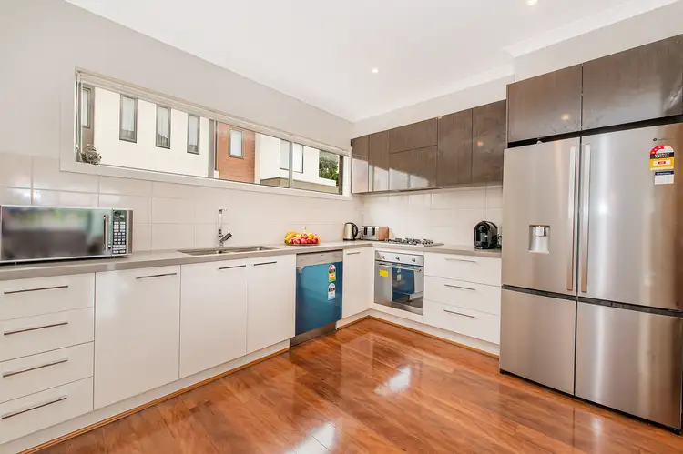 Fourth view of Homely townhouse listing, 10 Parkland Place, Notting Hill VIC 3168