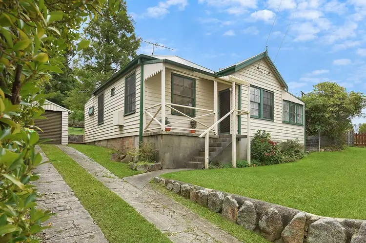 14 Hat Hill Road, Blackheath NSW 2785