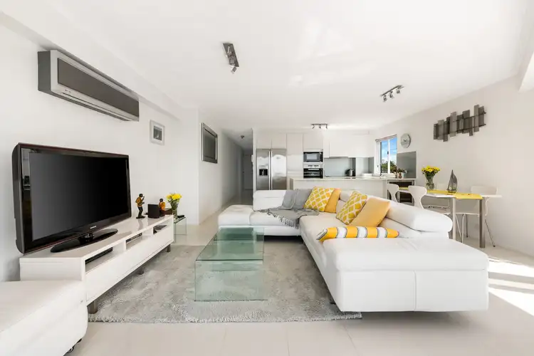 Fourth view of Homely unit listing, 16/8 Esplanade, Golden Beach QLD 4551