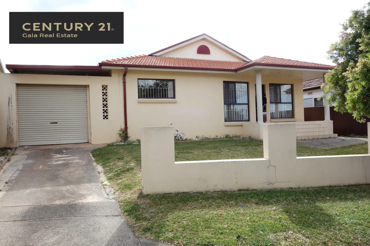 Main view of Homely house listing, 7 Hiland Crescent, Smithfield NSW 2164
