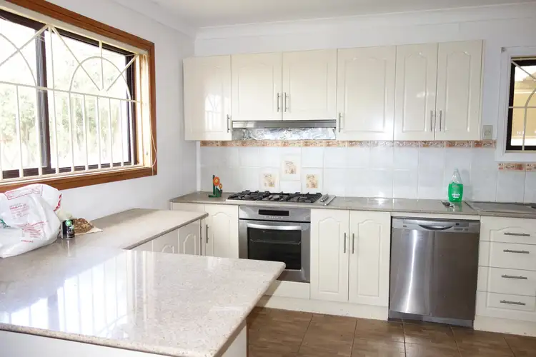 Second view of Homely house listing, 7 Hiland Crescent, Smithfield NSW 2164