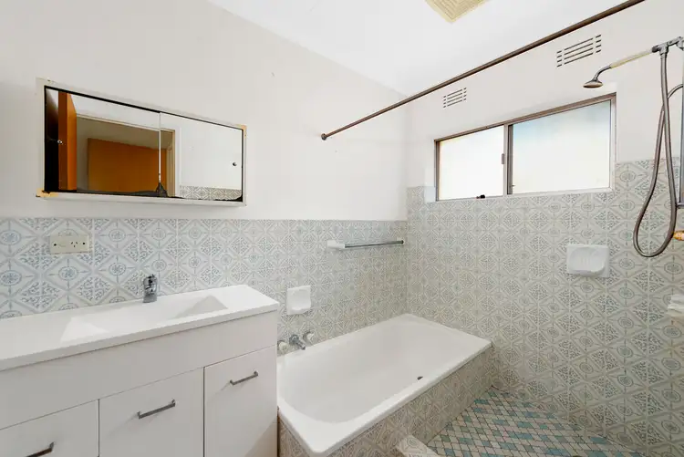 Fifth view of Homely unit listing, 4/15 Endeavour Parade, Tweed Heads NSW 2485