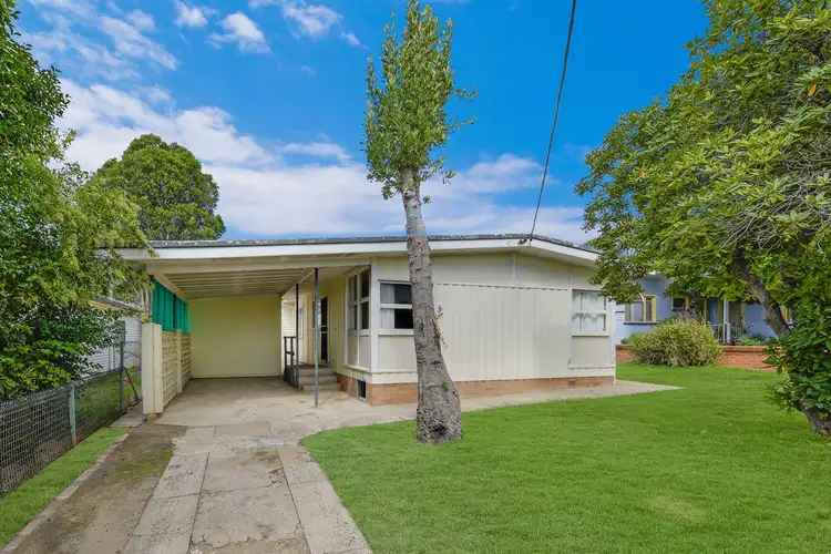 15 Lucinda Ave, Springwood NSW 2777
