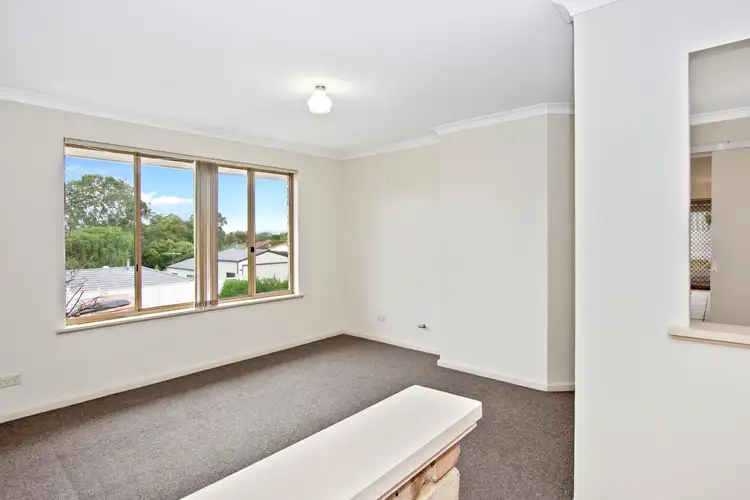 Fifth view of Homely house listing, 2 Thames Court, Australind WA 6233