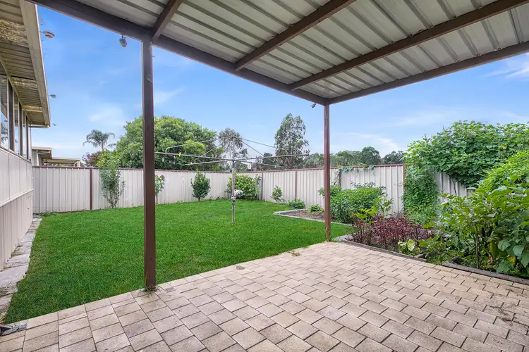 13 Adrian, Macquarie Fields NSW 2564