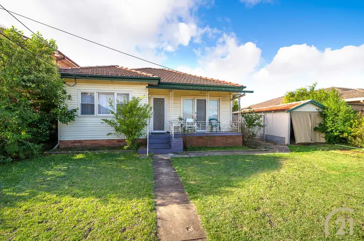 40 Joyce Street, Fairfield NSW 2165