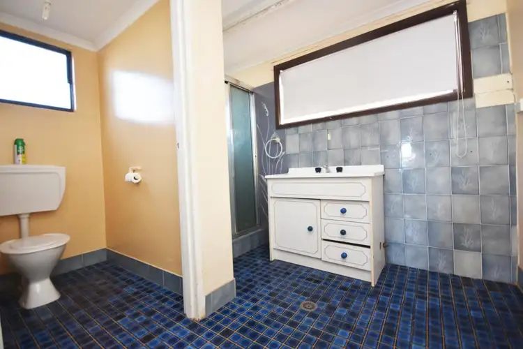 Sixth view of Homely house listing, 8 Page Avenue, Dubbo NSW 2830