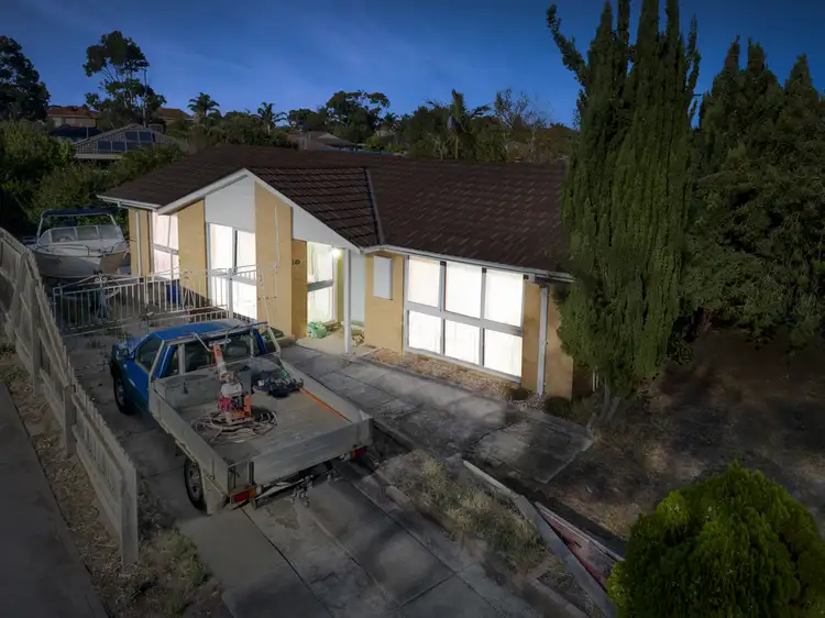 10 Balarang Crt, Patterson Lakes VIC 3197