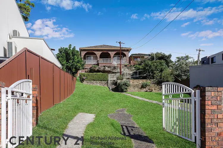 82 Riverview Road, Earlwood NSW 2206