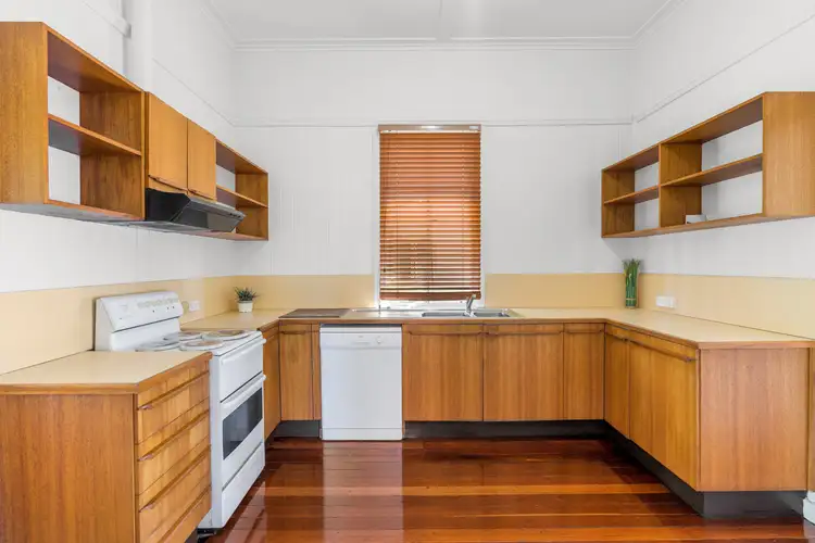 Third view of Homely house listing, 119 Wynnum Esplanade, Wynnum QLD 4178