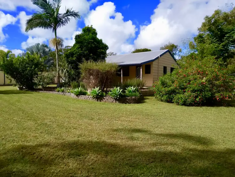13 Endeavour Drive, Cooloola Cove QLD 4580