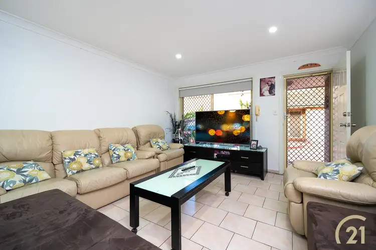 Second view of Homely villa listing, 8/11-15 Greenfield Road, Greenfield Park NSW 2176