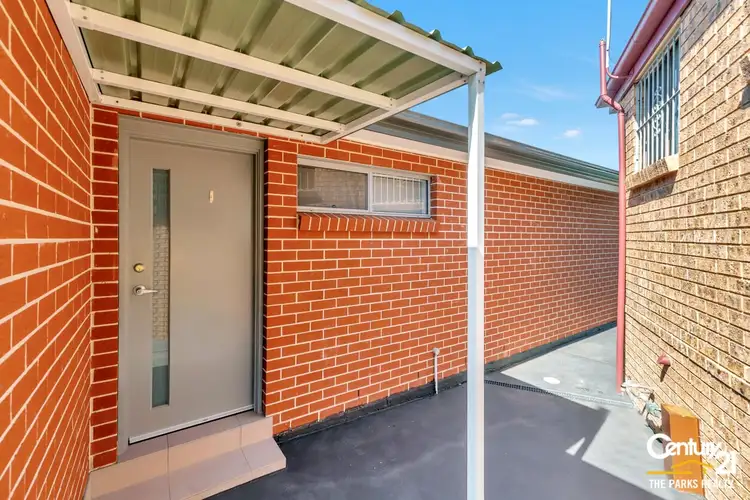 6a Baker Close