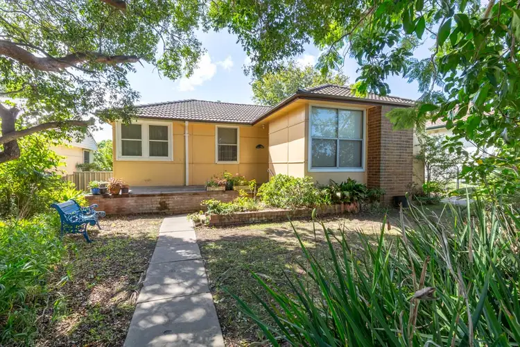 33 Manfred Avenue, Windale NSW 2306