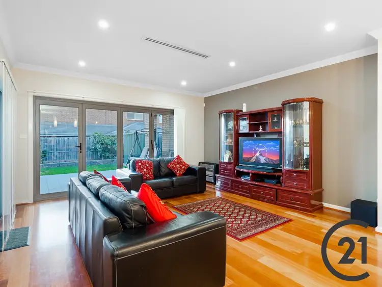 Fifth view of Homely house listing, 7 Arnika Court, Glenwood NSW 2768