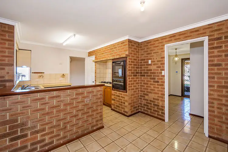 Seventh view of Homely house listing, 7 Fordred Place, Parmelia WA 6167