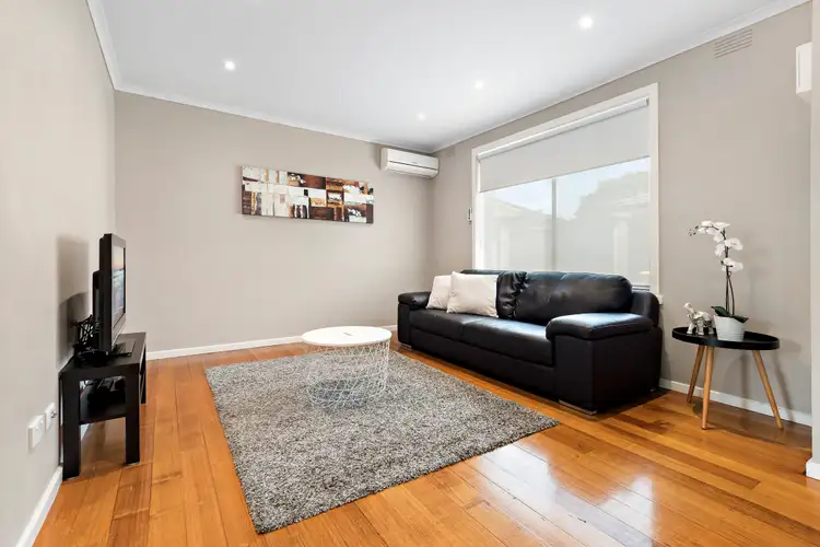 Second view of Homely unit listing, 2/9-11 York Street, Bonbeach VIC 3196