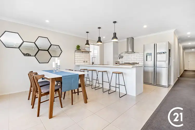 Fourth view of Homely house listing, 33 Cherrington Avenue, Officer VIC 3809