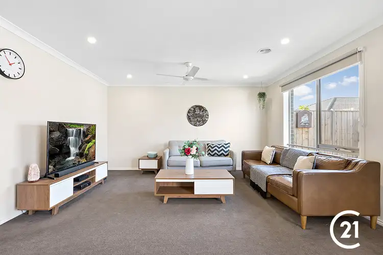 Sixth view of Homely house listing, 33 Cherrington Avenue, Officer VIC 3809