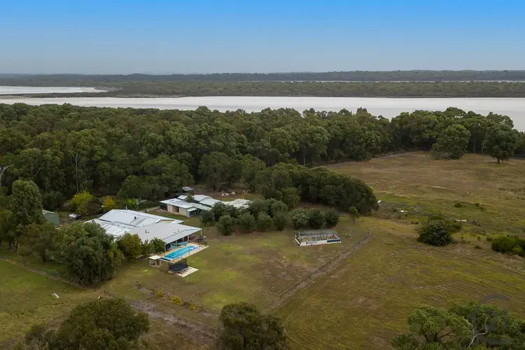 418 Newnham Road, Lake Clifton WA 6215