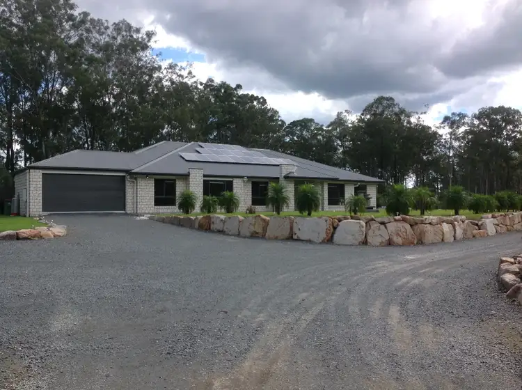 180 Condamine Drive