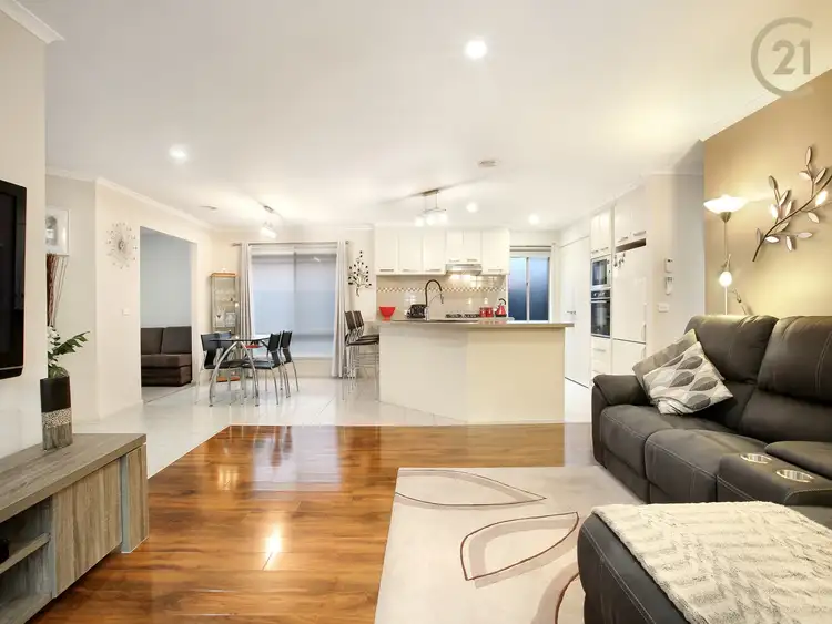 Sixth view of Homely house listing, 6 Birch Court, Pakenham VIC 3810