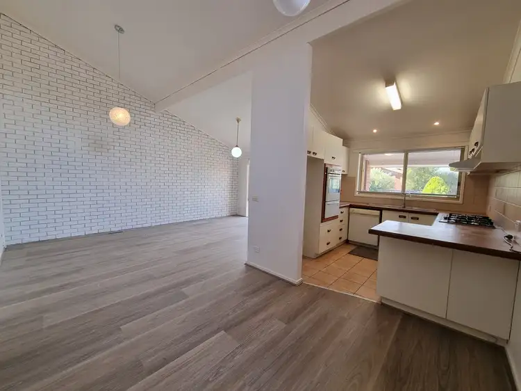 Fifth view of Homely unit listing, 17/11 Hannah Street, Cheltenham VIC 3192