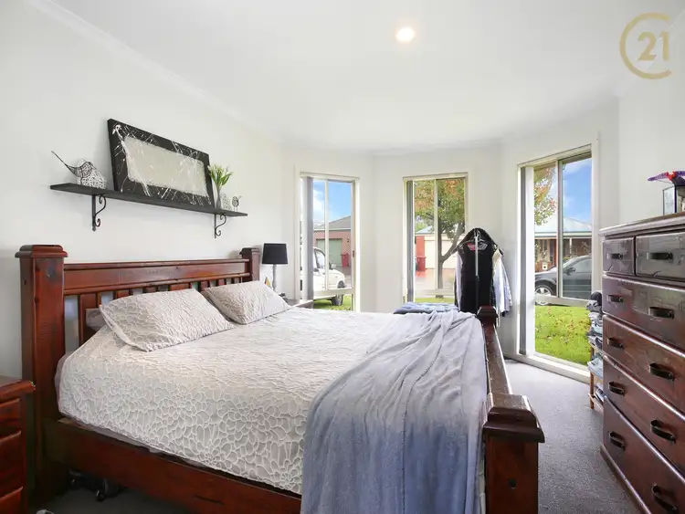 Fifth view of Homely house listing, 5 Apsley Terrace, Berwick VIC 3806