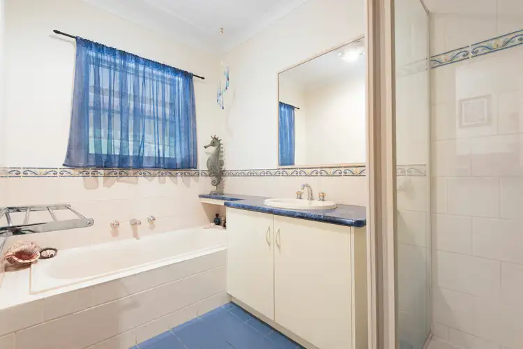 Fifth view of Homely house listing, 1 Tomara Court, Moama NSW 2731